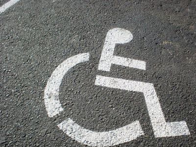 Ζητούν την καταβολή των προνοιακών επιδομάτων